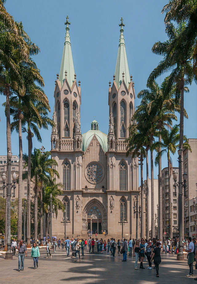 Catedral_da_Sé_em_São_Paulo