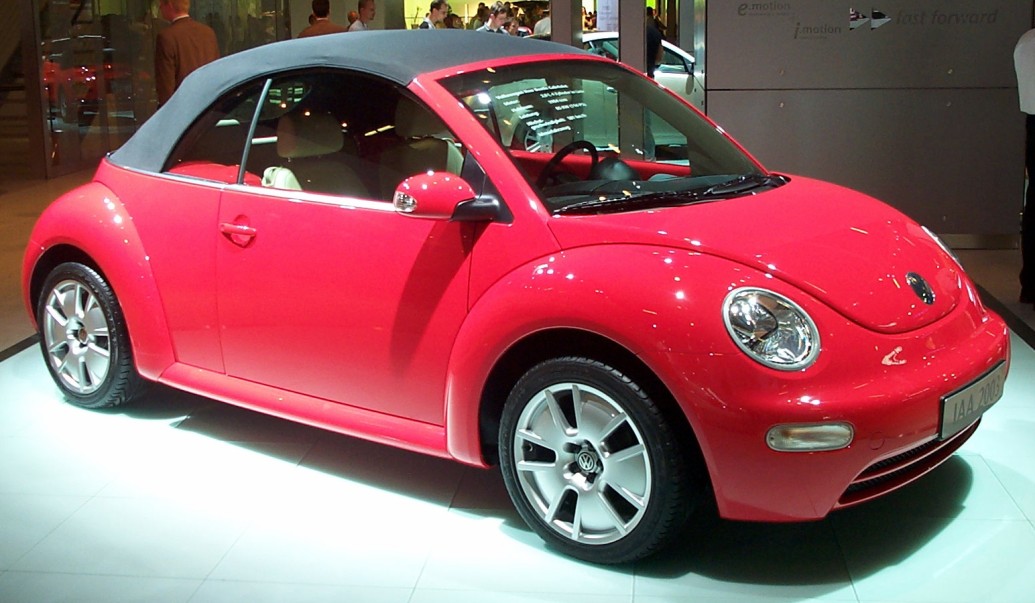 Volkswagen_New_Beetle_Cabriolet_Red_IAA_2003